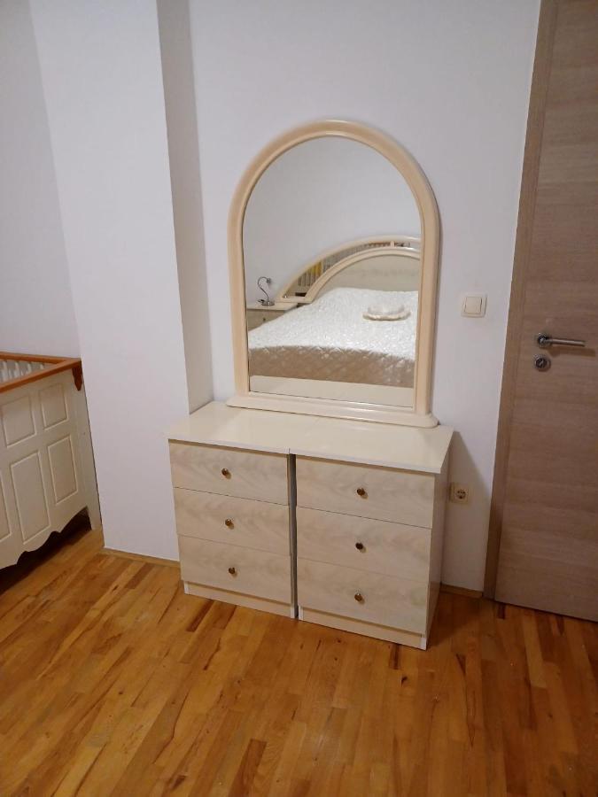 שיבניק Bella Vista Apartment מראה חיצוני תמונה