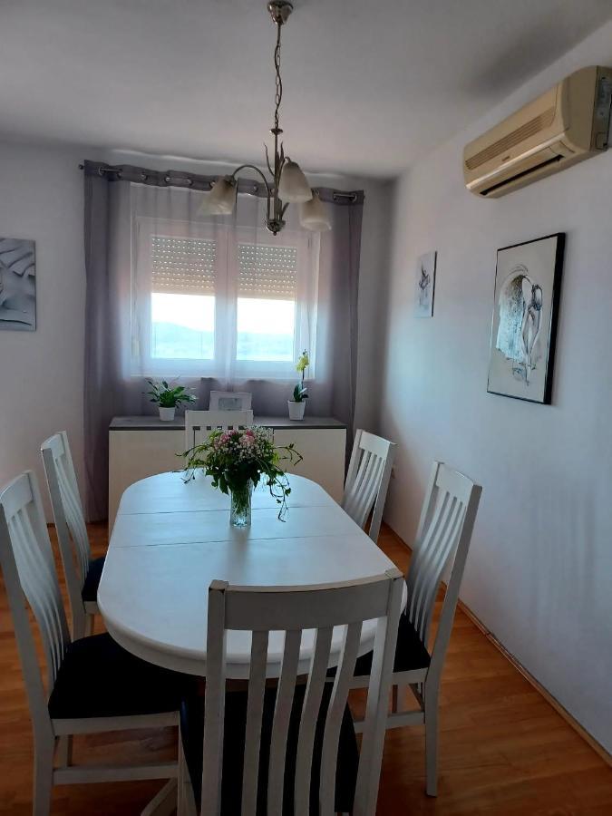 שיבניק Bella Vista Apartment מראה חיצוני תמונה